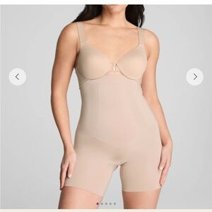 SPANX high waisted mid thigh short, size M, Soft Nude color- NWT